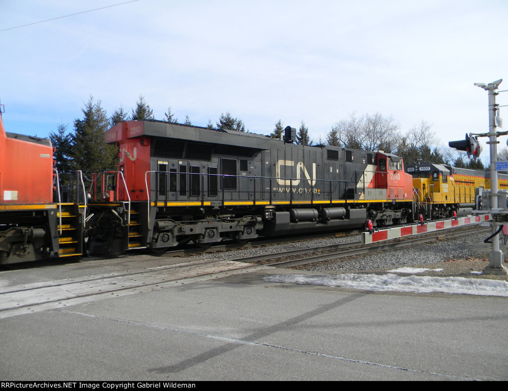 CN 2240 